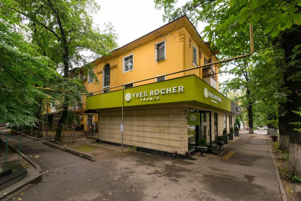 Nadezhda Apartments On Kabanbay Batyr 122 Almaty Luaran gambar